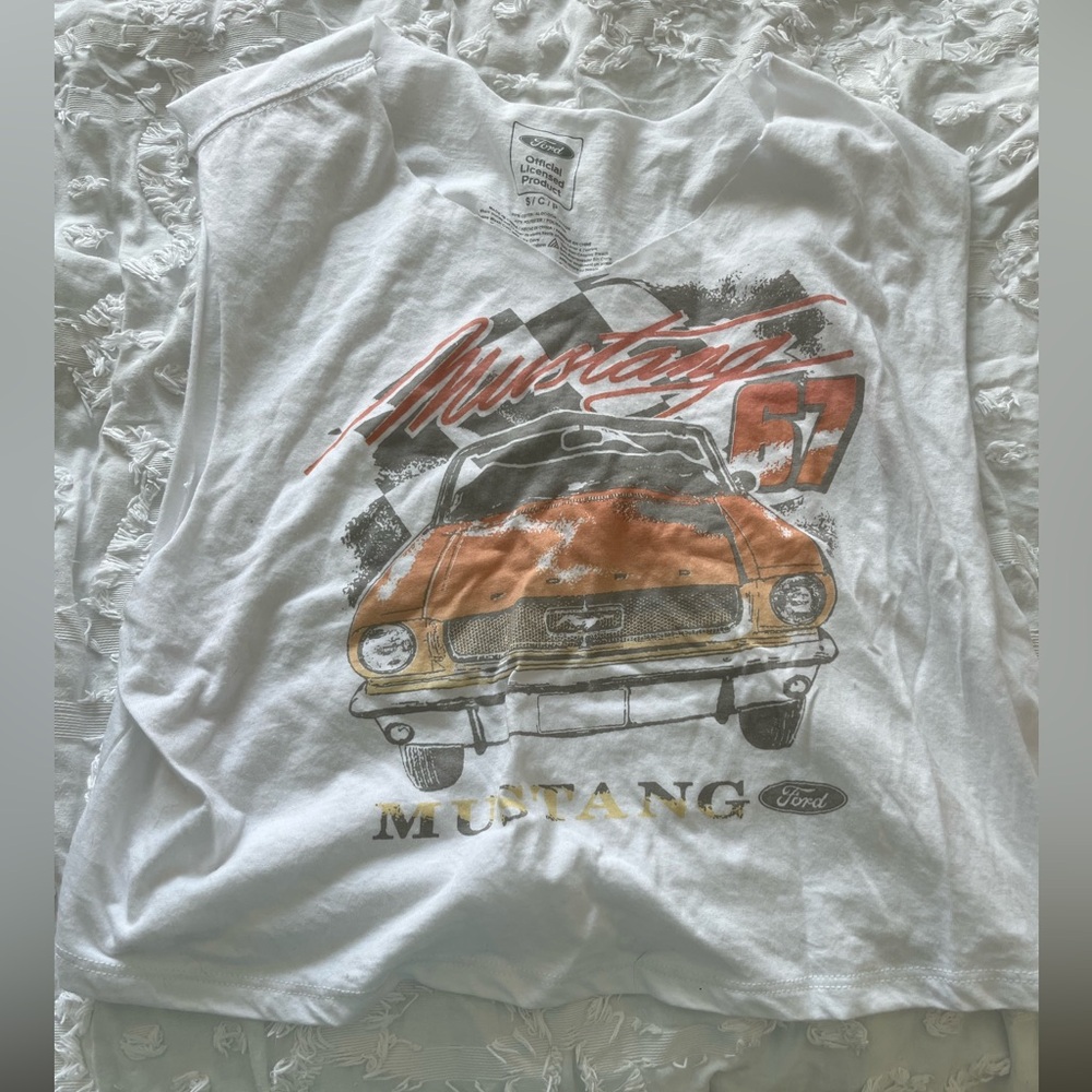 mustang tank top